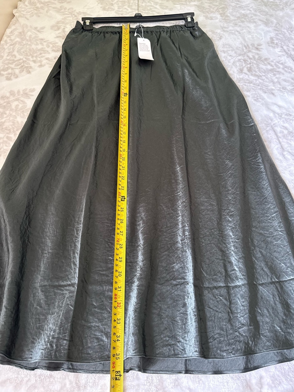 NWT EILEEN FISHER Textured Satin Olive Green Midi Skirt - Picture 6 of 6